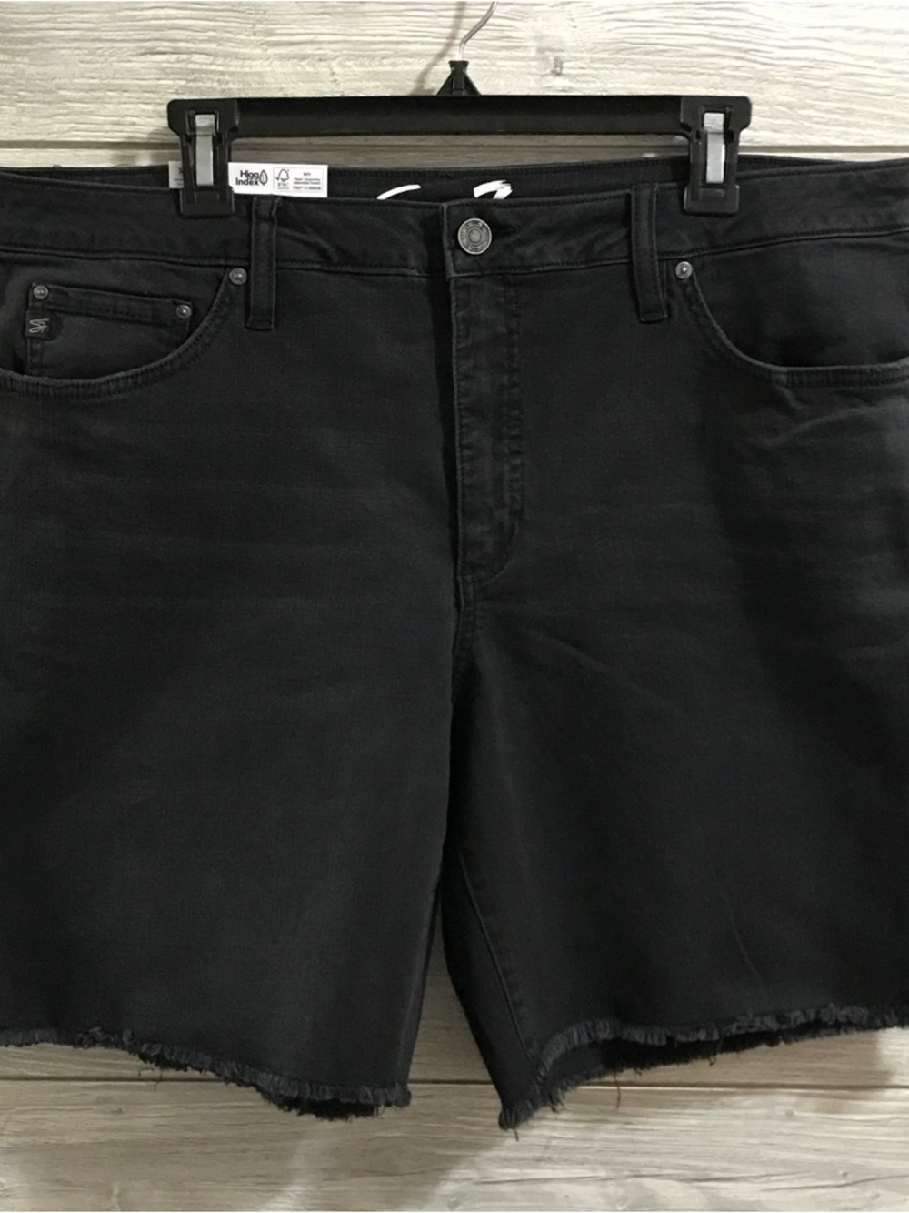 BNWT Seven 7 Relaxed Bermuda Shorts